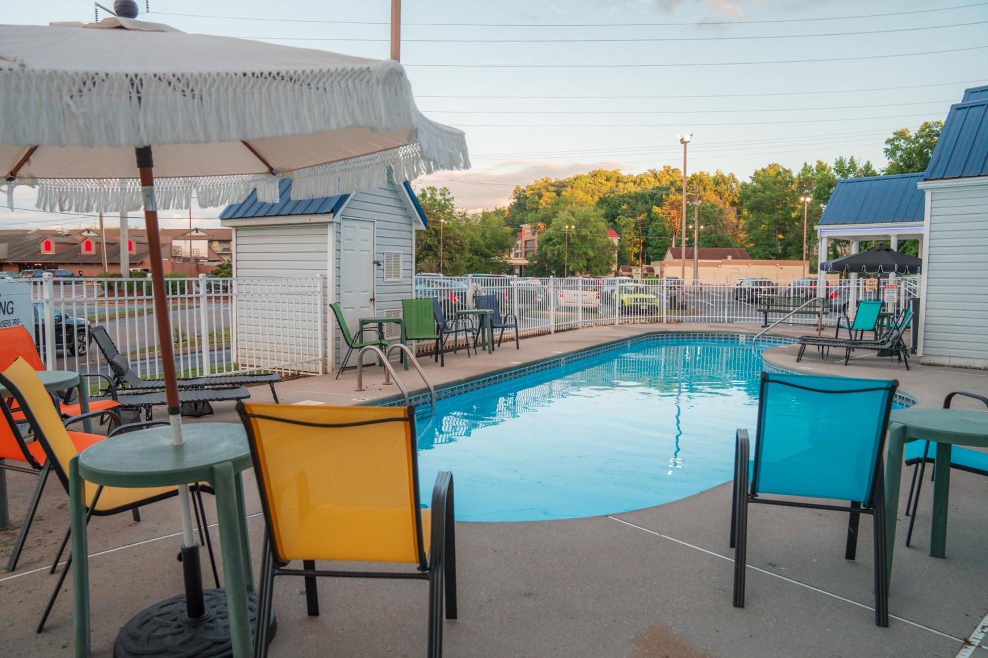 Guest Inn Pigeon Forge Luaran gambar
